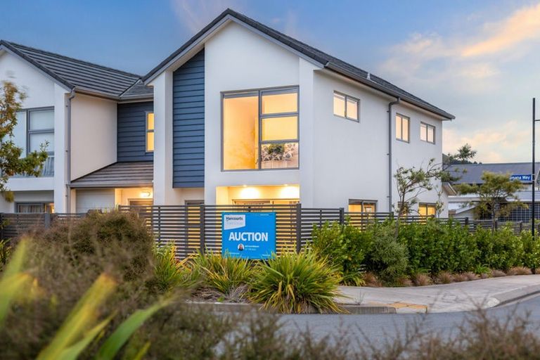 Photo of property in 9 Karearea Avenue, Kenepuru, Porirua, 5022