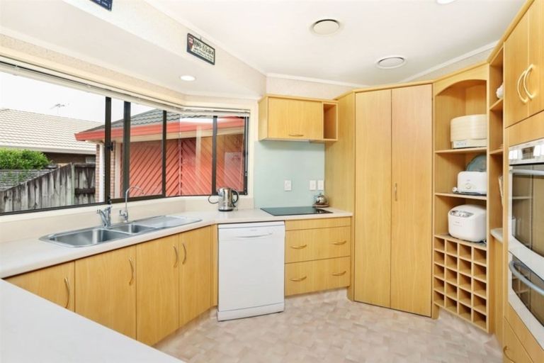 Photo of property in 15 Minnie Place, Pukete, Hamilton, 3200