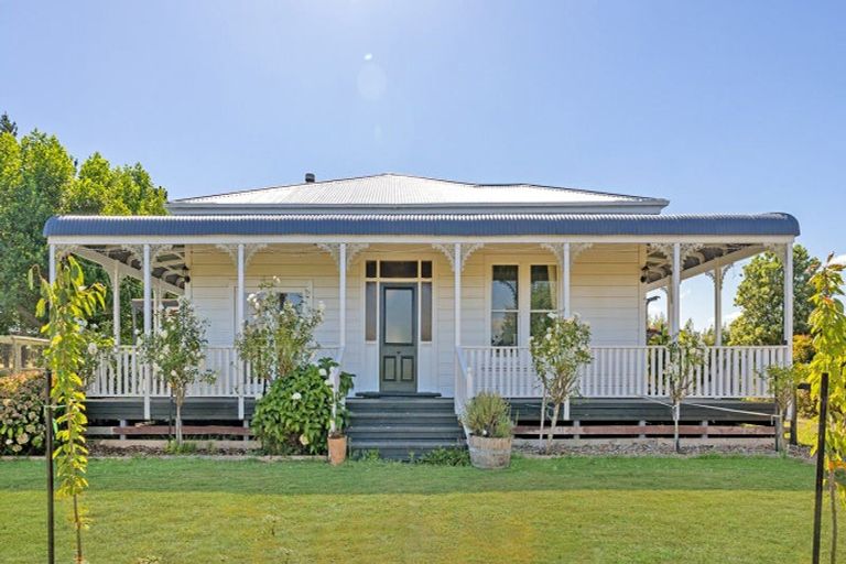 Photo of property in 1188 State Highway 2, Mikimiki, Masterton, 5881