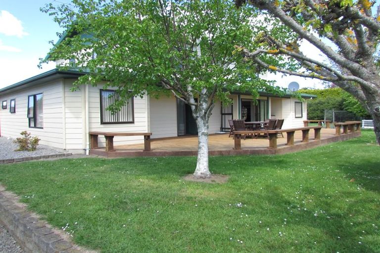 Photo of property in 552 Paierau Road, Opaki, Masterton, 5881
