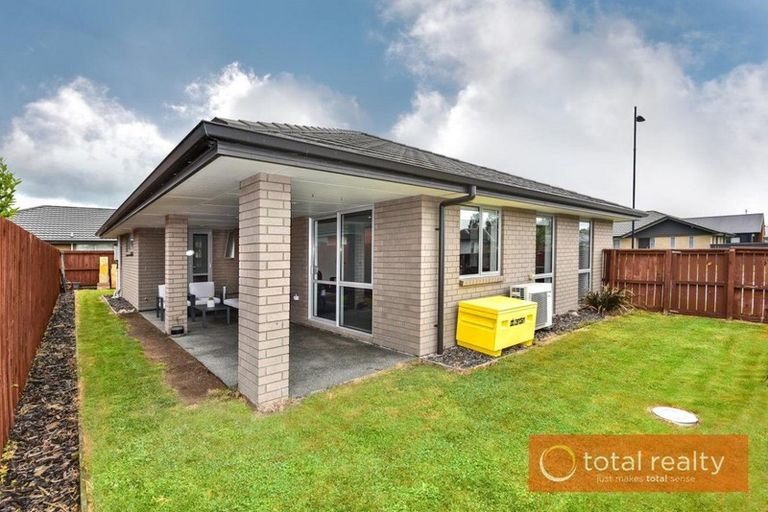 Photo of property in 31 Bradwell Crescent, Halswell, Christchurch, 8025