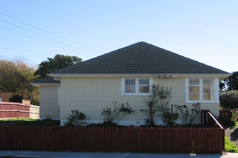 Photo of property in 17 Maire Street, Otaki, 5512