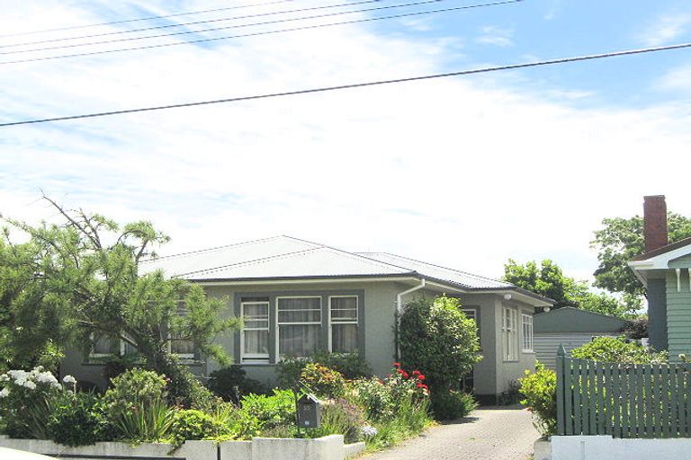 Photo of property in 23 Penrith Avenue, Somerfield, Christchurch, 8024