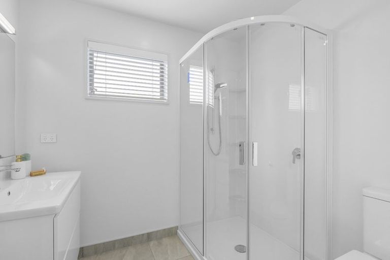 Photo of property in 27 Kakapo Lane, Redwood, Christchurch, 8051