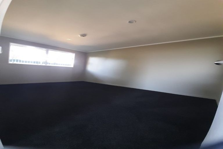 Photo of property in 4 Karyn Street, Castlecliff, Whanganui, 4501