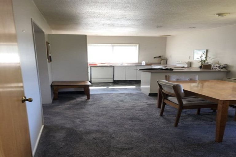 Photo of property in 2/196 England Street, Linwood, Christchurch, 8011