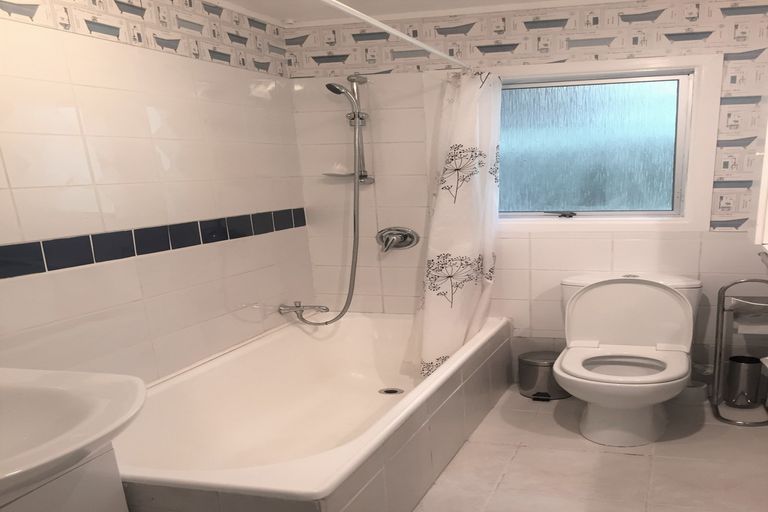 Photo of property in 104a Wiroa Road, Kerikeri, 0293