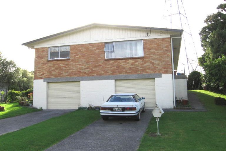 Photo of property in 1/62 Tiroroa Avenue, Te Atatu South, Auckland, 0610