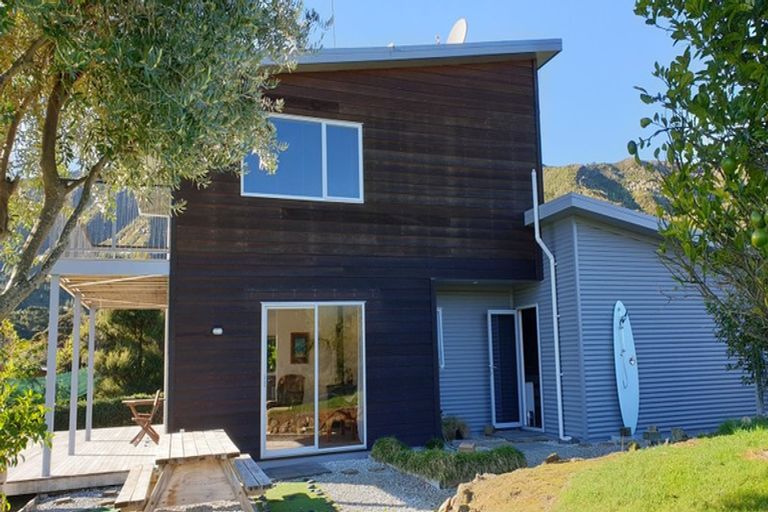 Photo of property in 36 Nyhane Drive, Ligar Bay, Takaka, 7183