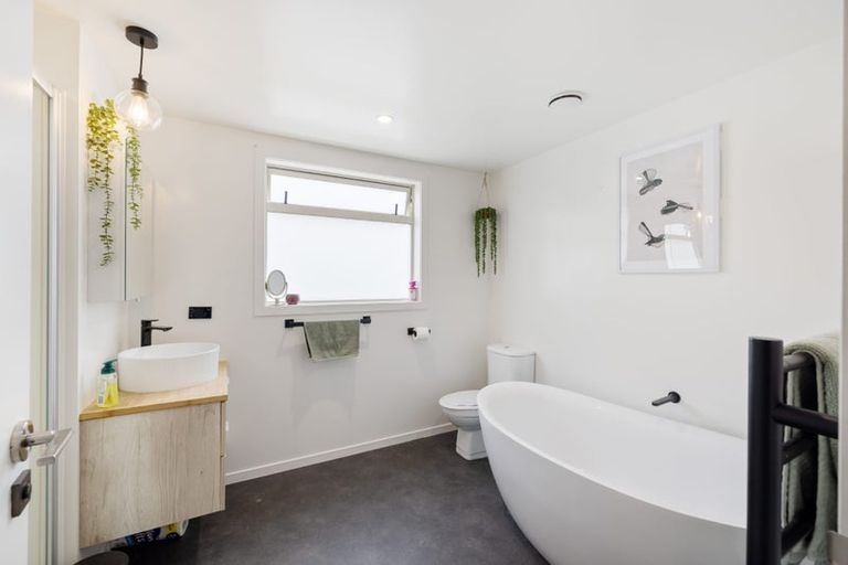 Photo of property in 2 Seddon Street, Kainga, Christchurch, 8083