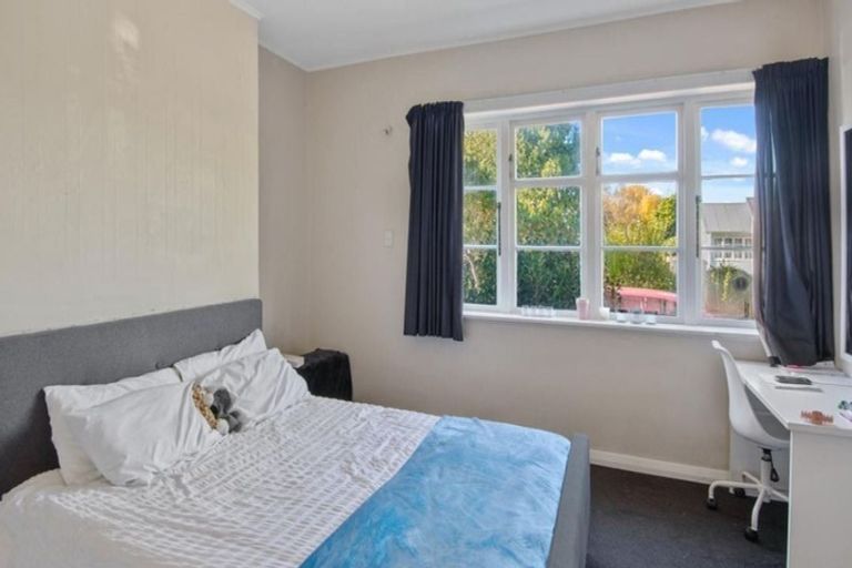 Photo of property in 17 Paeroa Street, Riccarton, Christchurch, 8041