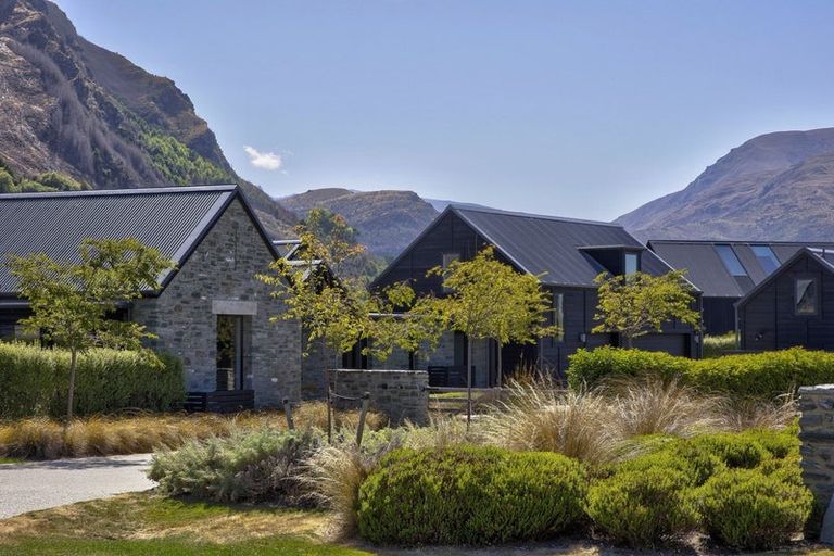 Photo of property in 11 Dalgleish Lane, Arrowtown, Queenstown, 9371