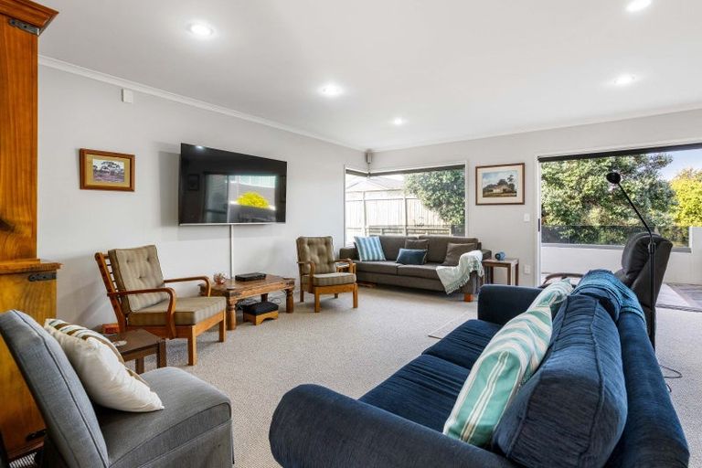 Photo of property in 2/111 Hunt Road, Whangamata, 3620