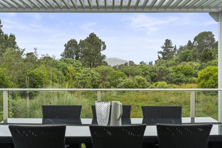 Photo of property in 100 Estuary View, Whangamata, 3620