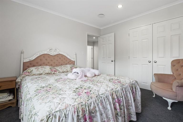 Photo of property in 114 Butcher Road, Pukekohe, 2120