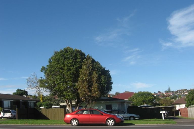 Photo of property in 2/541 Pakuranga Road, Howick, Auckland, 2010