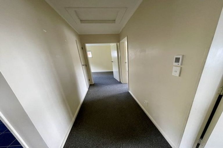 Photo of property in 19 Jaunpur Crescent, Broadmeadows, Wellington, 6035