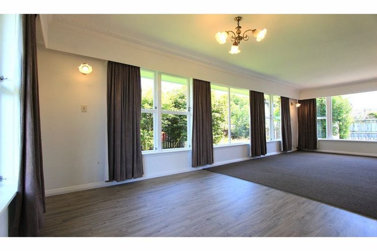 Photo of property in 43 Weld Street, Redwoodtown, Blenheim, 7201