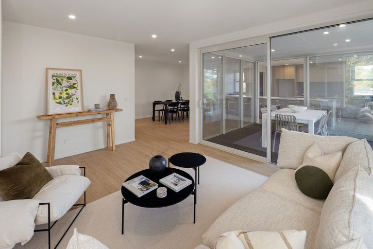 Photo of property in 1/2 Woodstock Road, Fairfield, Hamilton, 3214