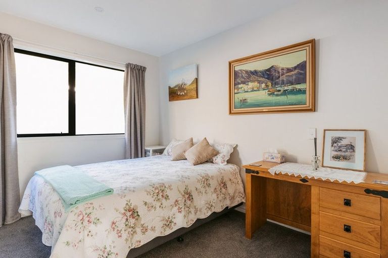 Photo of property in 29 Holcombrooke Lane, Welcome Bay, Tauranga, 3175