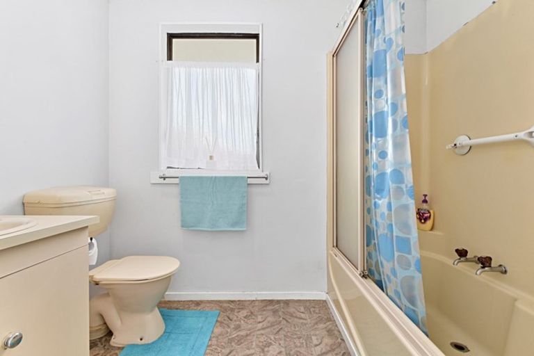 Photo of property in 3/35 Waterview Road West, Takanini, 2112