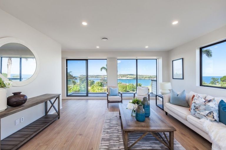 Photo of property in 11 Pacific Cliffs Drive, Gulf Harbour, Whangaparaoa, 0930