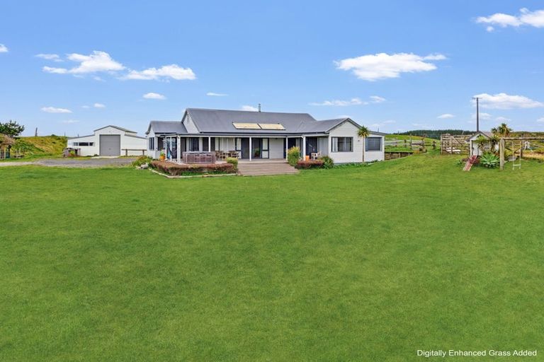 Photo of property in 265 Wilson Road, South Head, Helensville, 0874