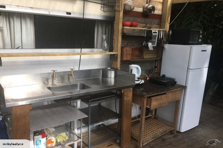 Photo of property in 63 Tram Road, Swanson, Auckland, 0614