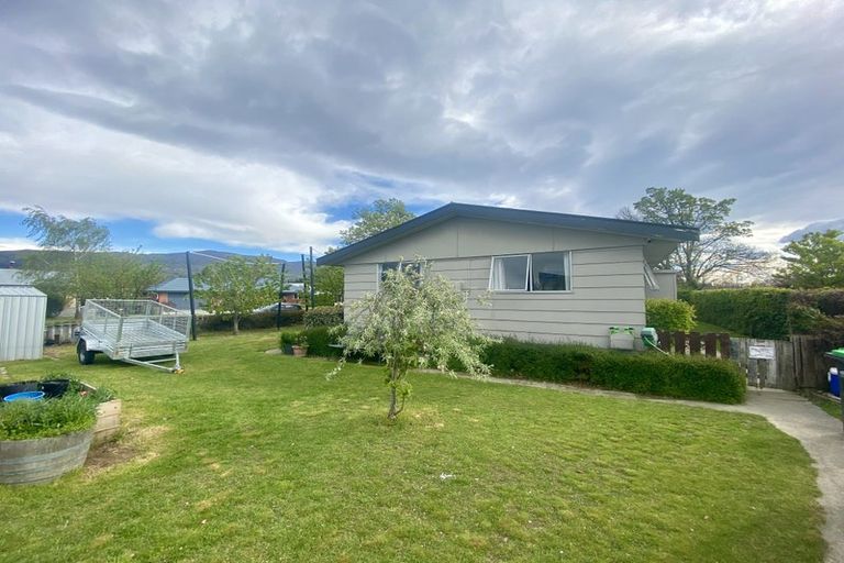 Photo of property in 105 Inniscort Street, Cromwell, 9310