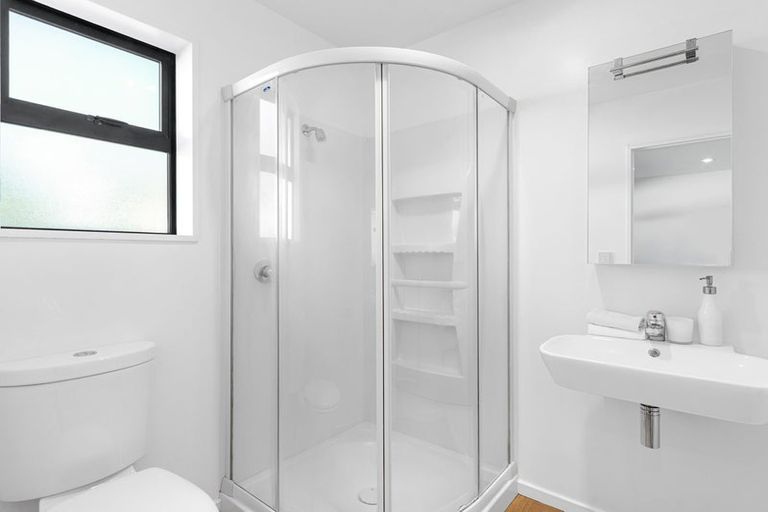 Photo of property in 32 Eversleigh Street, St Albans, Christchurch, 8014