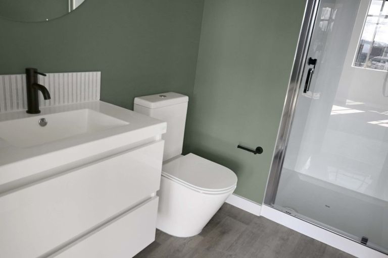 Photo of property in Unit 307,l3, 307/14 Laings Road, Hutt Central, Lower Hutt, 5010