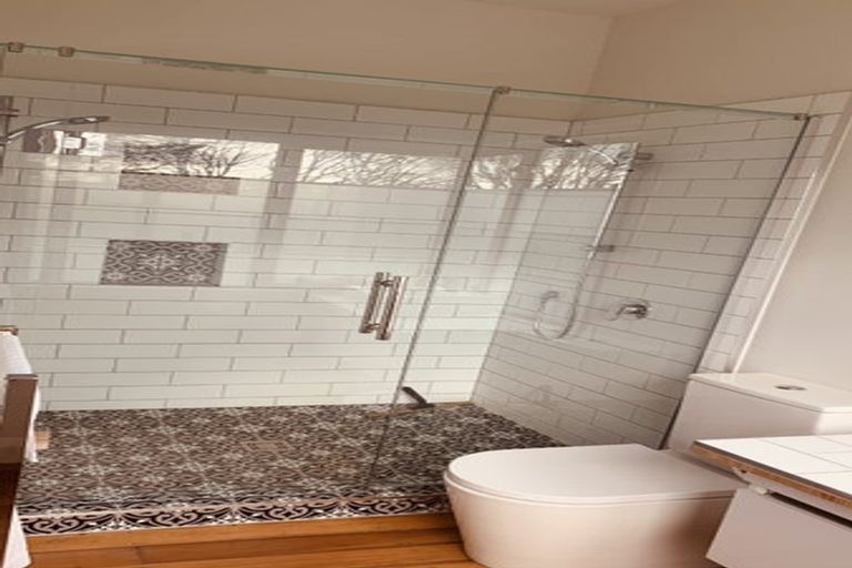 Photo of property in 2 Fairfield Road, Fairfield, Hamilton, 3214