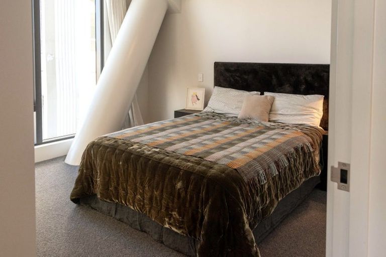 Photo of property in Victoria Lane Apartments, 908/161 Victoria Street, Te Aro, Wellington, 6011