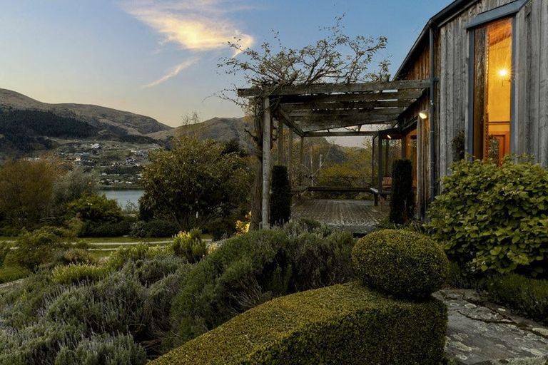 Photo of property in 206 Peninsula Road, Kawarau Falls, Queenstown, 9300