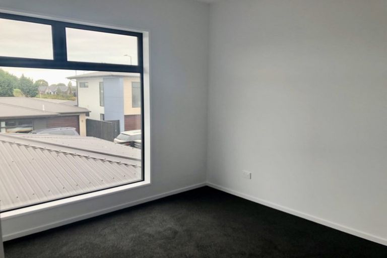 Photo of property in 5 Bellbird Lane, Marshland, Christchurch, 8083