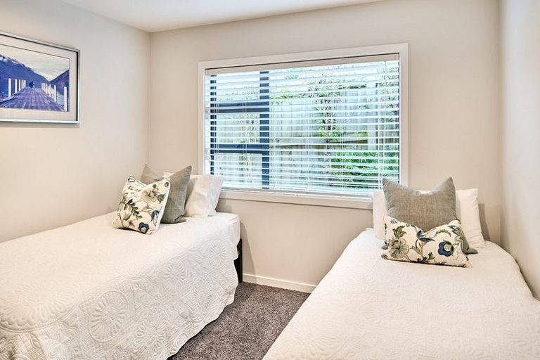 Photo of property in 154 Endeavour Drive, Whitby, Porirua, 5024