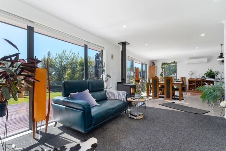 Photo of property in 9d Moreton Road, Carterton, 5713