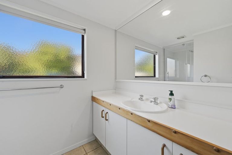 Photo of property in 4a London Place, Judea, Tauranga, 3110