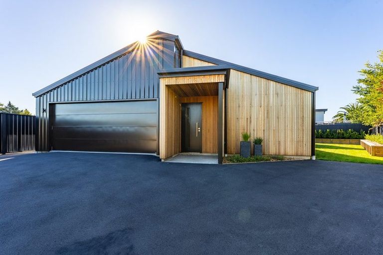 Photo of property in 43 Poplar Street, Gleniti, Timaru, 7910
