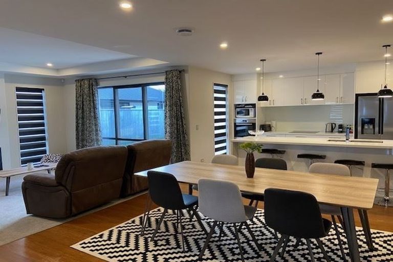 Photo of property in 15 Carpenter Drive, Prebbleton, 7604