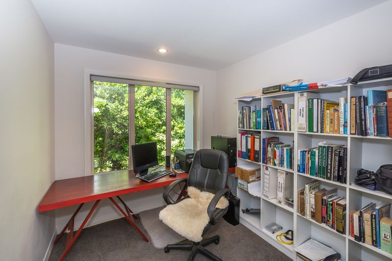 Photo of property in 38 Millhill Lane, Huntsbury, Christchurch, 8022