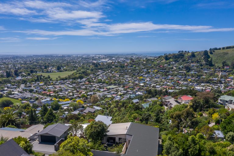 Photo of property in 38 Millhill Lane, Huntsbury, Christchurch, 8022