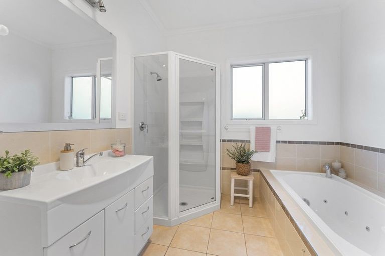 Photo of property in 76 Gair Avenue, Cromwell, 9310