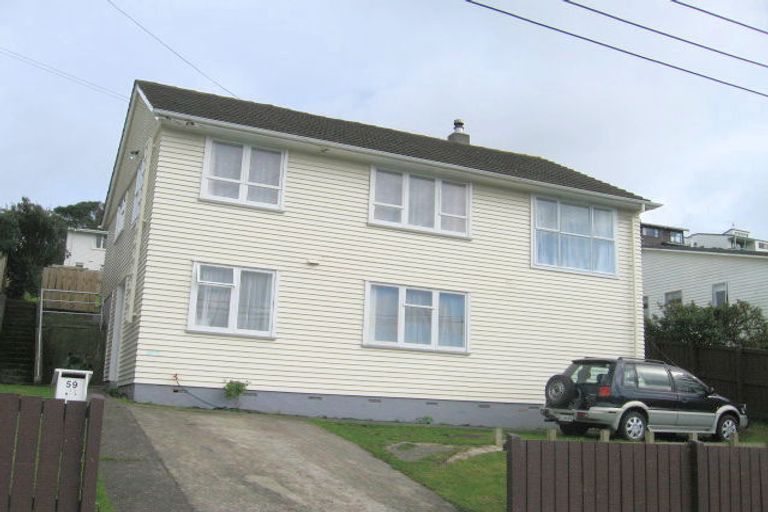 Photo of property in 59 Davidson Crescent, Tawa, Wellington, 5028