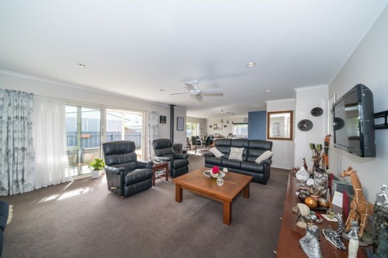 Photo of property in 6a Monckton Street, Feilding, 4702