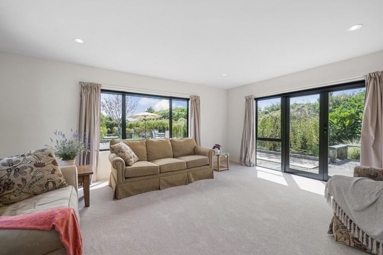Photo of property in 21 Merlin Court, Otaihanga, Paraparaumu, 5036