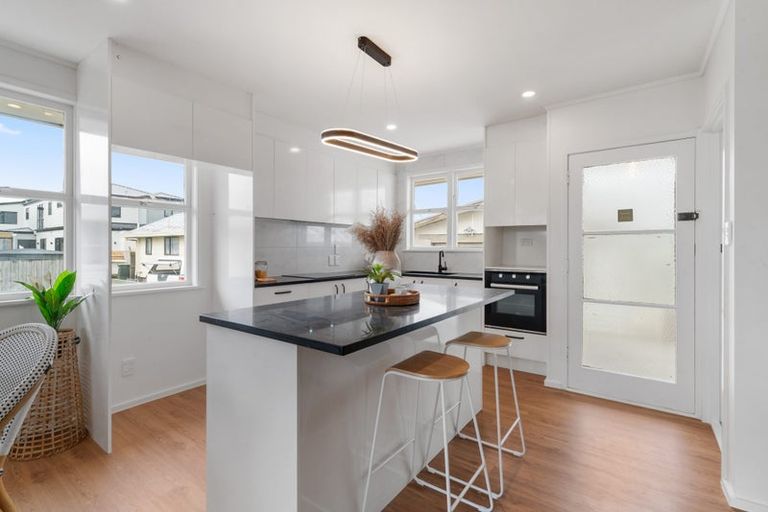 Photo of property in 8 Brightwell Street, Papakura, 2110