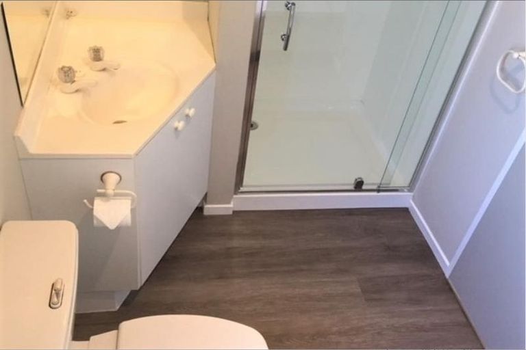 Photo of property in 3/32 Brockworth Place, Riccarton, Christchurch, 8011