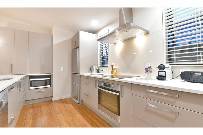 Photo of property in 26 Bayview Park Lane, Orewa, 0931