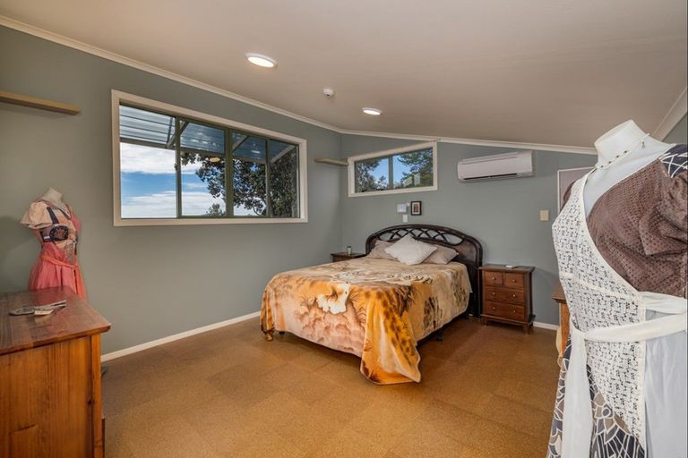 Photo of property in 3 Oakura Road, Oakura, Hikurangi, 0184